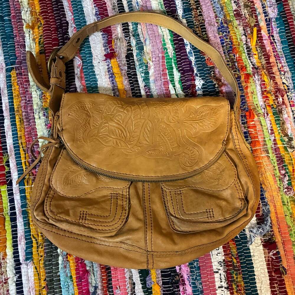 Lucky Brand Ramblin Rose Italian Leather Shoulder Bag Tan
